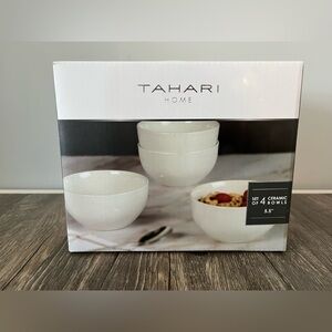 Set of 4 TAHARI HOME Bowls